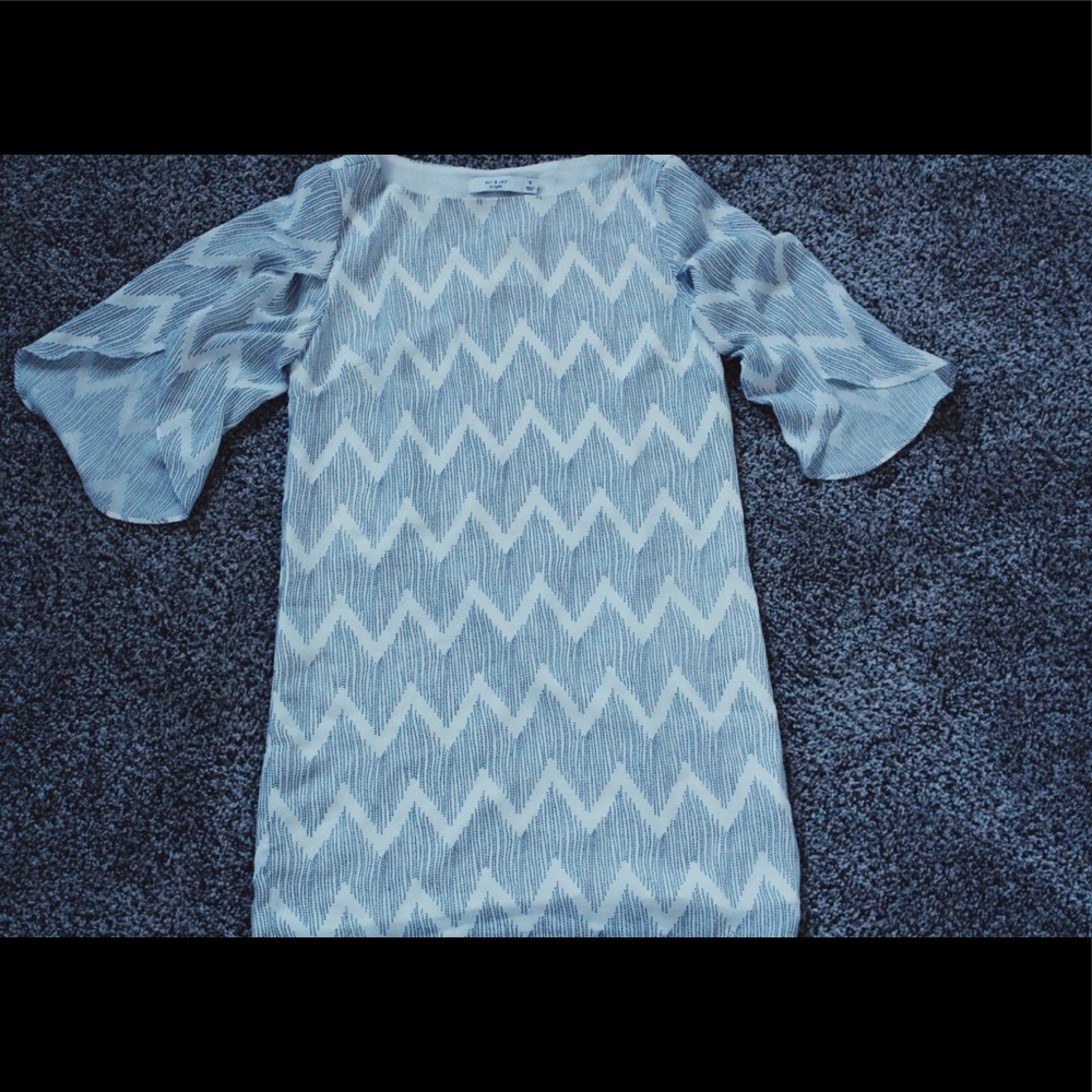 Ali and jay flutter sleeve dress